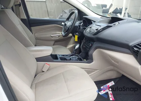 2018 Ford Escape Se from USA, damaged, VIN 1FMCU9GD7JUC37637